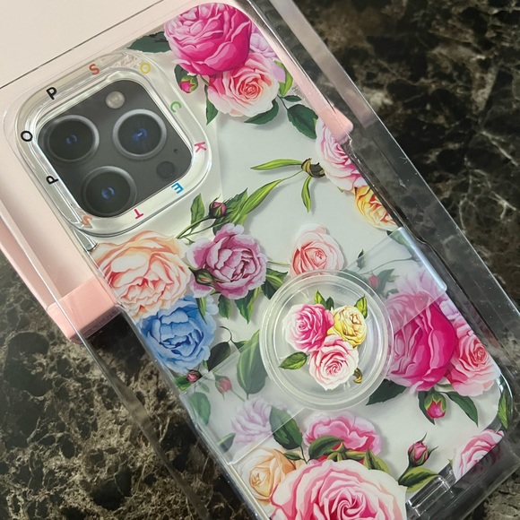 NWOT PopSocket Flowers 🌸 case - Picture 2 of 4